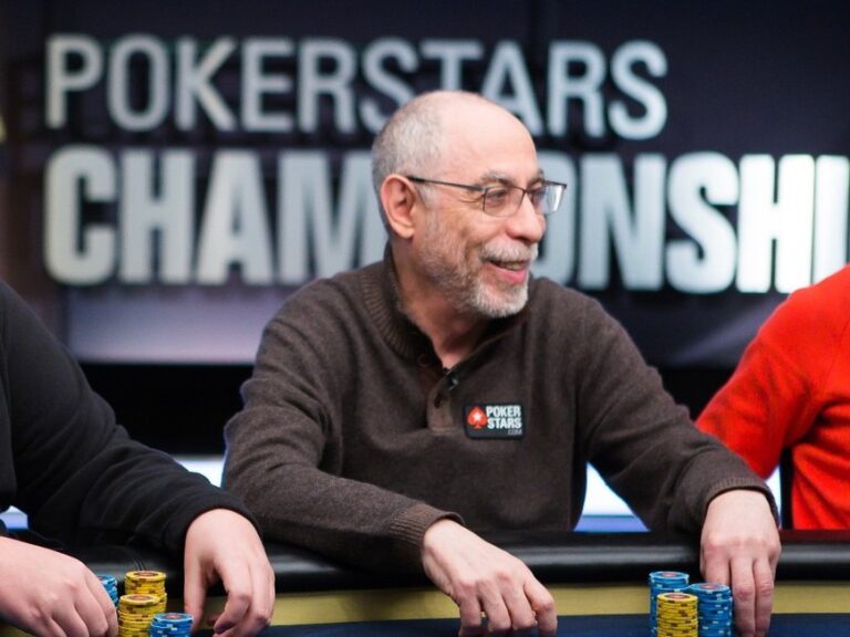 Sự Nghiệp Cờ Bạc Barry Greenstein - Tay Chơi Poker Tài Năng Nổi Tiếng