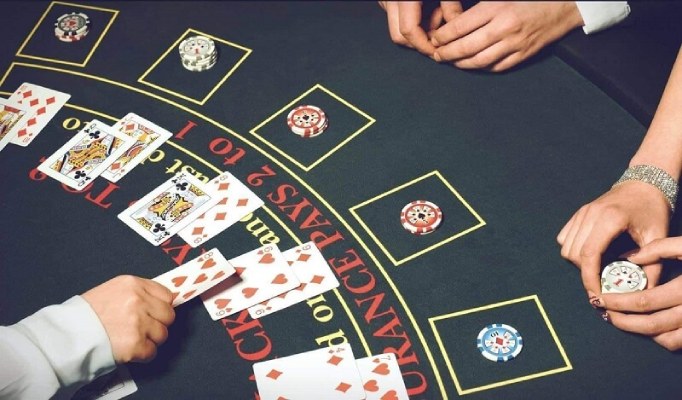 Hướng dẫn chơi Blackjack và luật chơi