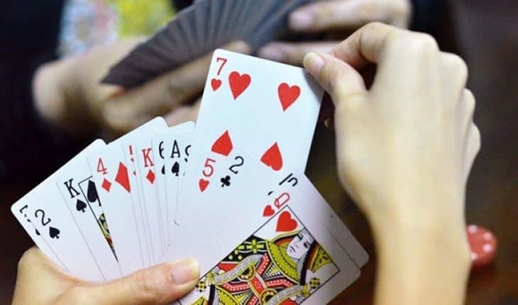 Hit Club: Tiến Lên Miền Bắc có 3 đôi bài liên tiếp không? Tìm hiểu thêm