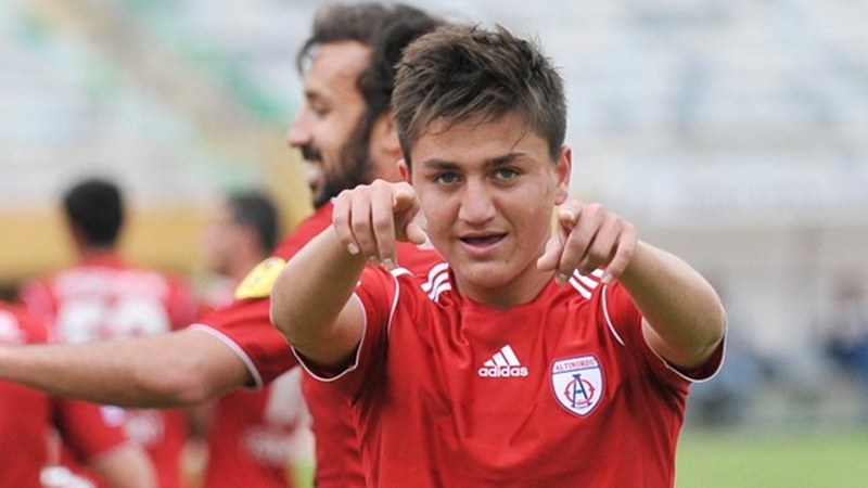 Cengiz Under là ai, người đã đưa Tottenham vượt qua Arsenal?