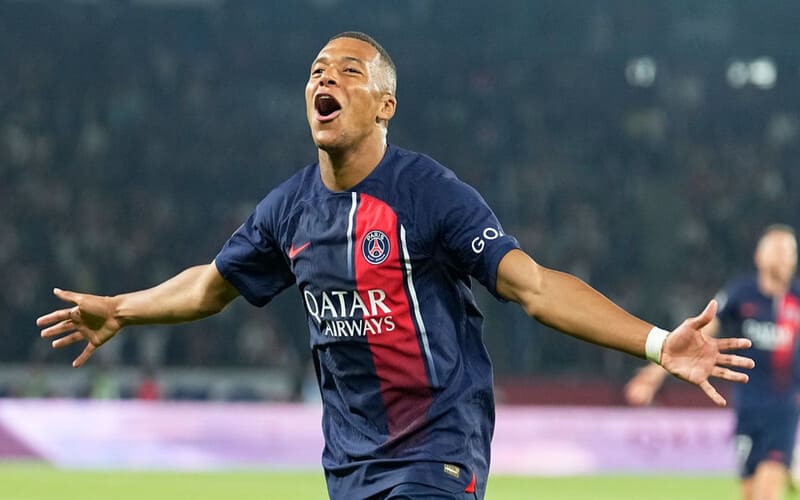 Mbappé mặc áo số mấy? Sự nghiệp phi thường của tài năng trẻ này.