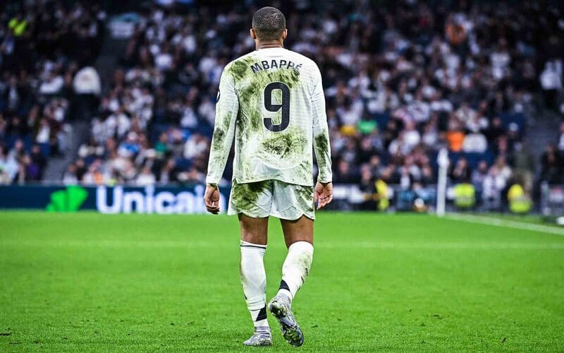 Mbappé mặc áo số mấy? Sự nghiệp phi thường của tài năng trẻ này.