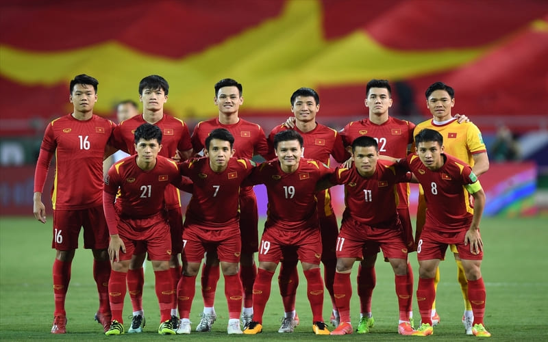 Một đội bóng đá có bao nhiêu người? Vị trí và vai trò của các cầu thủ là gì?