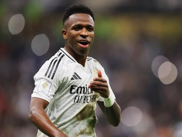 Cầu thủ Vinicius và hành trình vươn đến đỉnh cao