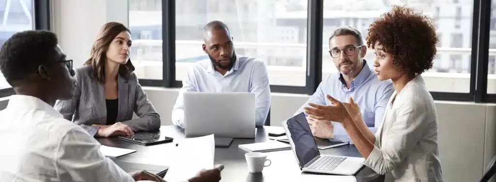 Kỹ năng bán hàng là gì? Cách rèn luyện kỹ năng bán hàng hiệu quả cho người mới