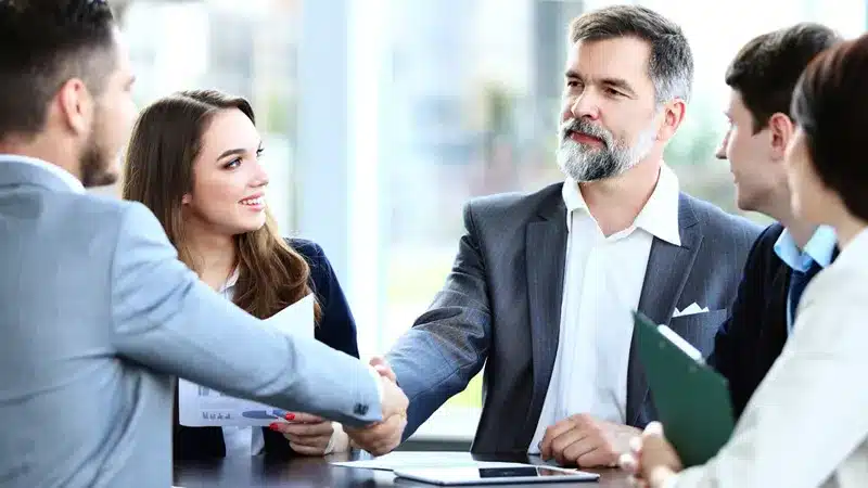 Kỹ năng bán hàng là gì? Cách rèn luyện kỹ năng bán hàng hiệu quả cho người mới