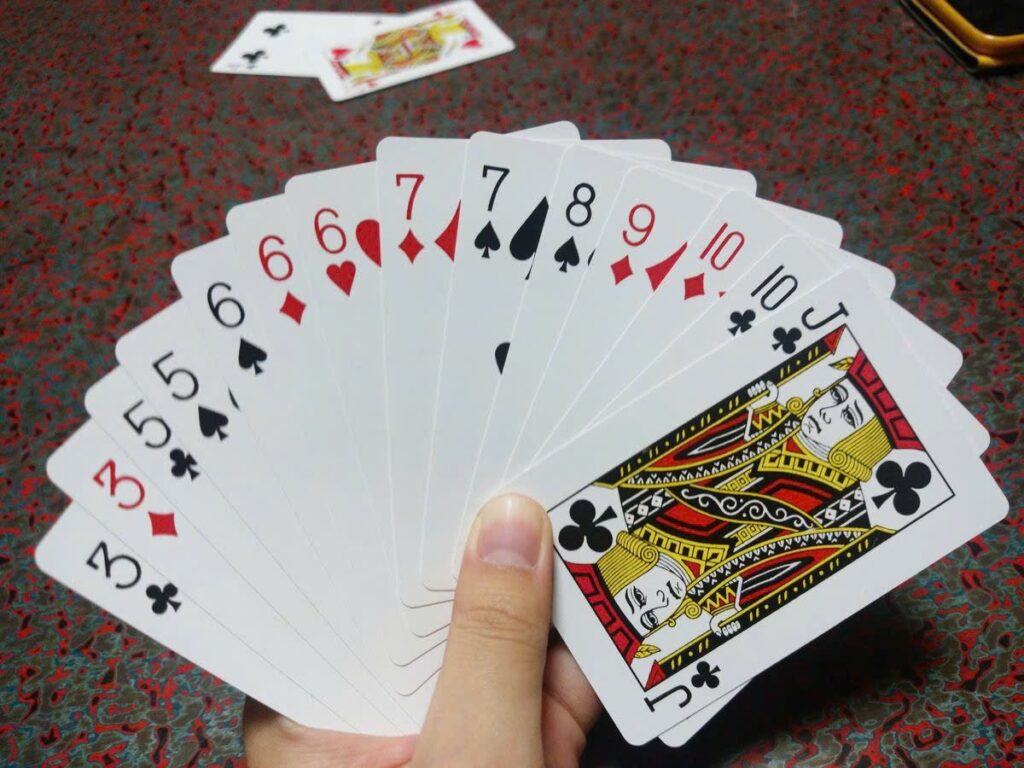 Giải mã ý nghĩa 52 lá bài tây từ góc nhìn chi tiết 4 Giải mã ý nghĩa 52 lá bài tây từ góc nhìn chi tiết