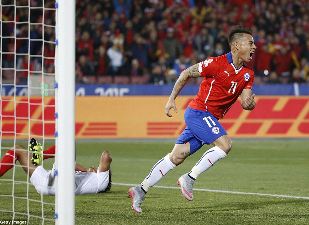 Eduardo Vargas tỏa sáng đưa Chile vào chung kết Copa America | Vietnam+ (VietnamPlus)